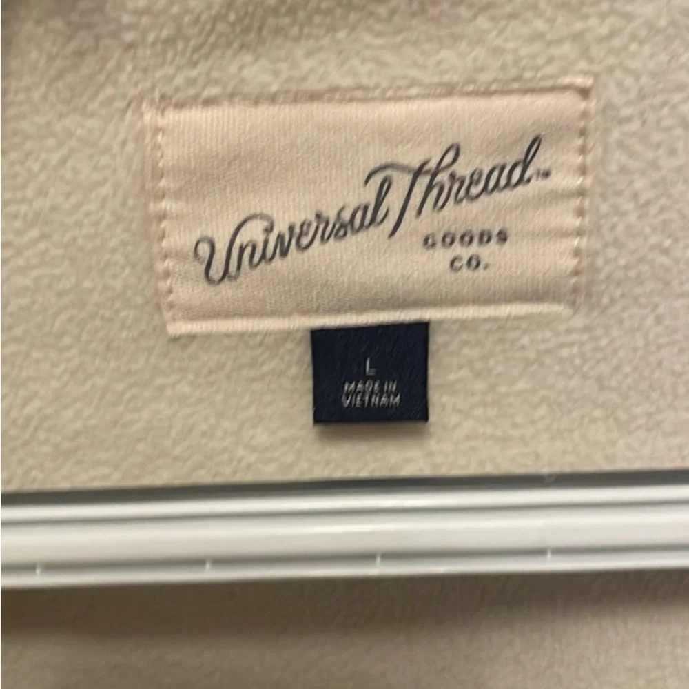 Universal Thread Cream Teddy Jacket - Picture 2 of 3